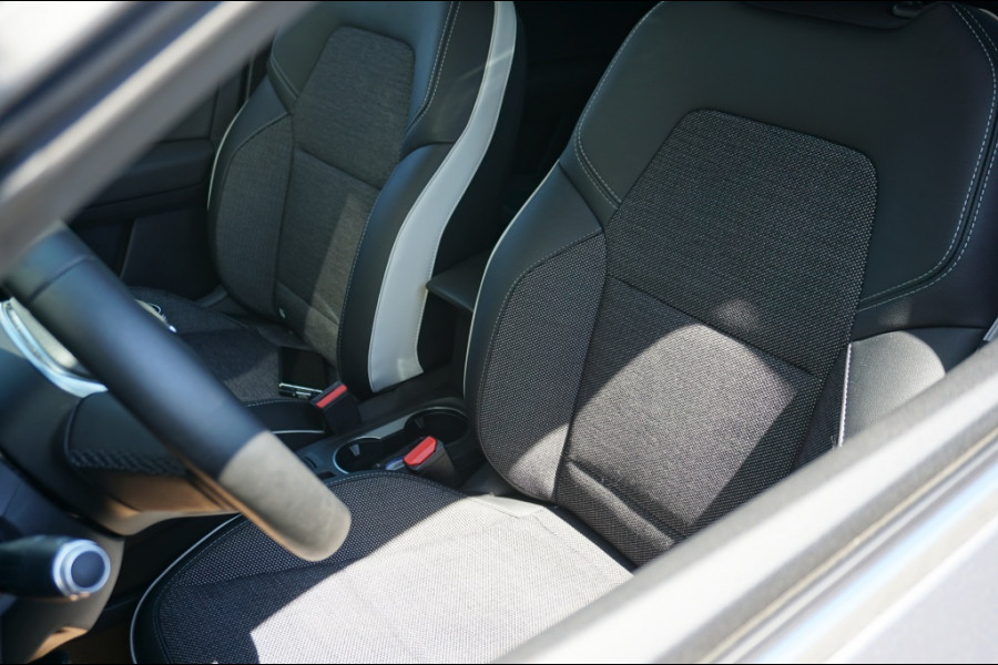 Renault Captur 90PK Intens 9,3'MULTIMEDIA | NAVI | CAMERA | PARKSENS V+A | LUXE