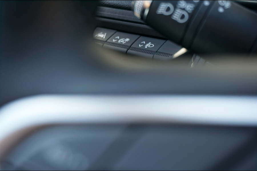 Renault Captur 90PK Intens 9,3'MULTIMEDIA | NAVI | CAMERA | PARKSENS V+A | LUXE