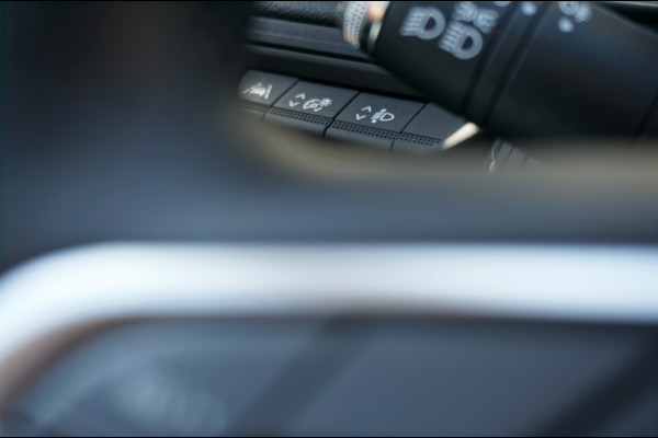 Renault Captur 90PK Intens 9,3'MULTIMEDIA | NAVI | CAMERA | PARKSENS V+A | LUXE