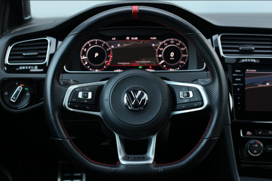 Volkswagen Golf 2.0 TSI GTI TCR *Akra*Pano*Dynaudio*Camera*Leder*DCC*