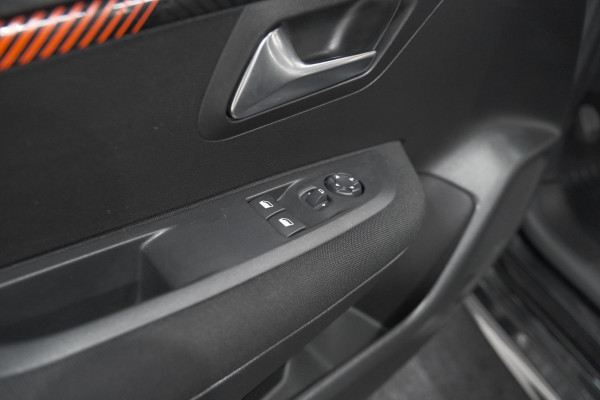 Peugeot 208 PureTech 75 Active | Apple Carplay | Cruise Control | Airco