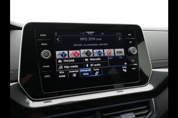 Volkswagen T-Cross 1.5 TSI 150pk DSG R-Line Business Navi via App Camera Stoelverwarming Acc
