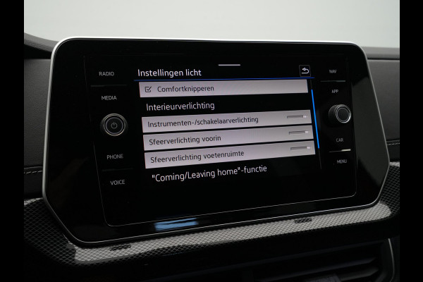 Volkswagen T-Cross 1.5 TSI 150pk DSG R-Line Business Navi via App Camera Stoelverwarming Acc