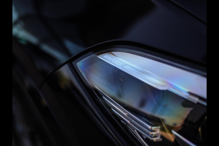 BMW X5 xDrive30d High Executive | M-Sport | Stoelverw/ventilatie | Trekhaak | Pano | H/K | Drive Assist | HUD
