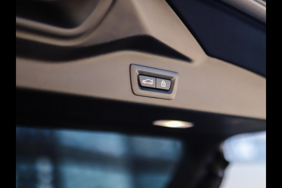 BMW X5 xDrive30d High Executive | M-Sport | Stoelverw/ventilatie | Trekhaak | Pano | H/K | Drive Assist | HUD