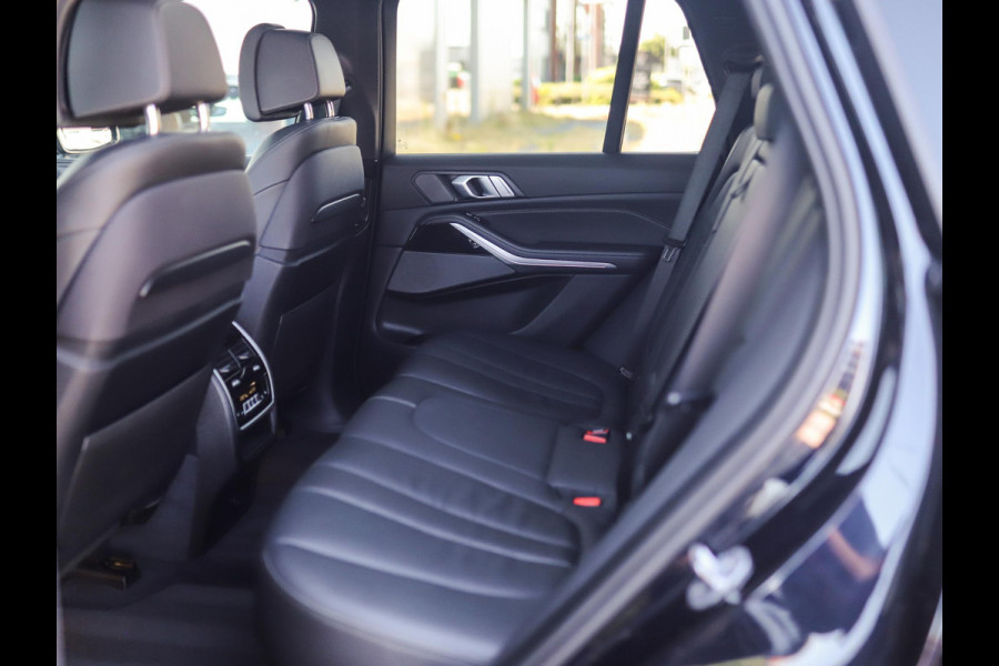 BMW X5 xDrive30d High Executive | M-Sport | Stoelverw/ventilatie | Trekhaak | Pano | H/K | Drive Assist | HUD
