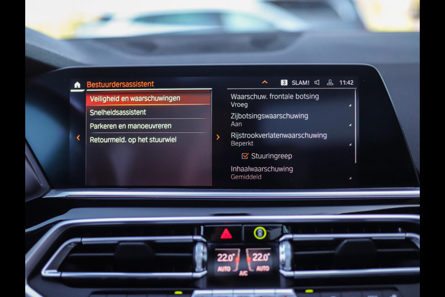BMW X5 xDrive30d High Executive | M-Sport | Stoelverw/ventilatie | Trekhaak | Pano | H/K | Drive Assist | HUD