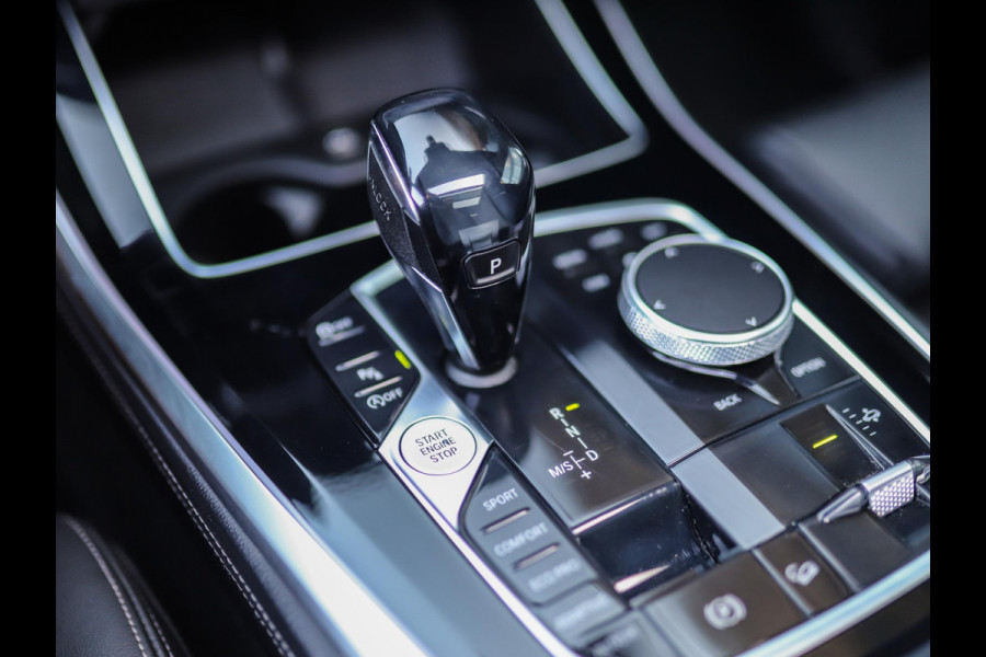 BMW X5 xDrive30d High Executive | M-Sport | Stoelverw/ventilatie | Trekhaak | Pano | H/K | Drive Assist | HUD