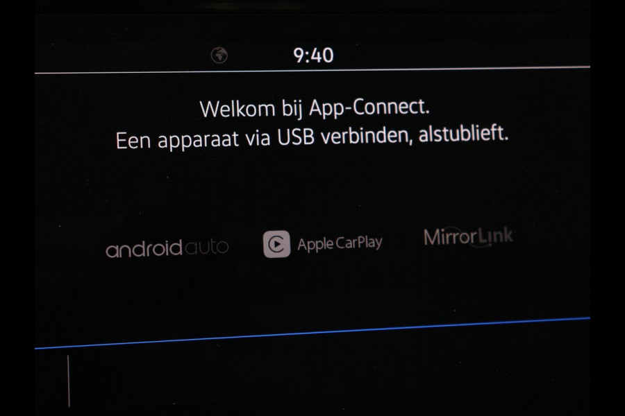 Volkswagen Golf 1.5 TSI Highline | Stoelverwarming | Virtual Cockpit | Carplay | Massage | Camera | Adaptive cruise | Park Assist | Climate control