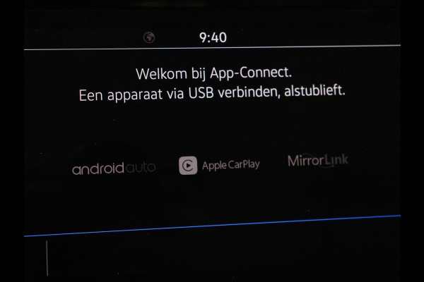 Volkswagen Golf 1.5 TSI Highline | Stoelverwarming | Virtual Cockpit | Carplay | Massage | Camera | Adaptive cruise | Park Assist | Climate control
