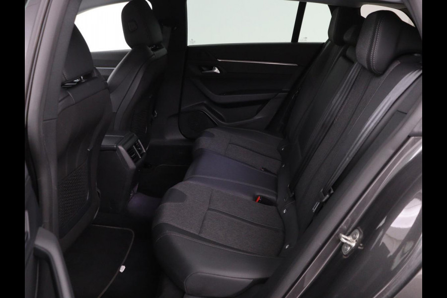 Peugeot 508 1.6 HYbrid Allure Pack Business | Adaptive cruise | Camera | Carplay | Full LED | Navigatie | Keyless | Half leder | Parkeerhulp | PHEV