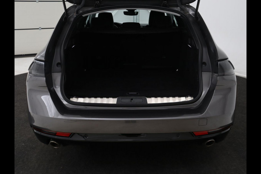 Peugeot 508 1.6 HYbrid Allure Pack Business | Adaptive cruise | Camera | Carplay | Full LED | Navigatie | Keyless | Half leder | Parkeerhulp | PHEV