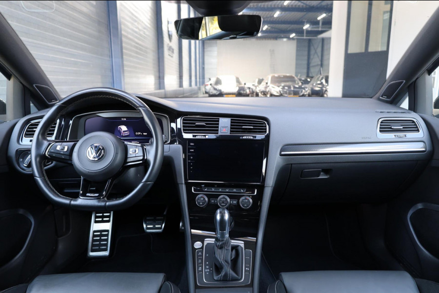 Volkswagen Golf 2.0 TSI 4Motion R 300PK AKRAPOVIC/VIRTUAL/PANO/LEER+S.VERWARMING+MEMORY/DYNAUDIO/19" LMV/ACC/ECC/12 MDN GARANTIE!