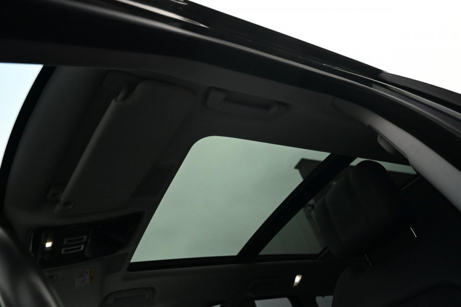 Land Rover Range Rover Sport 2.0 P400e HSE Dynamic 404 PK Luchtvering Pano Meridian Camera 20''