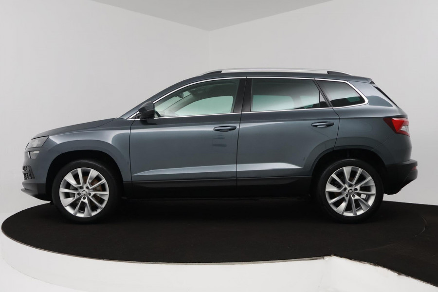 Škoda Karoq 1.5 TSI ACT Ambition Business (TREKHAAK, STOELVERWARMING, CRUISE CONTROL, PARKEERSENSOREN, NL-AUTO)