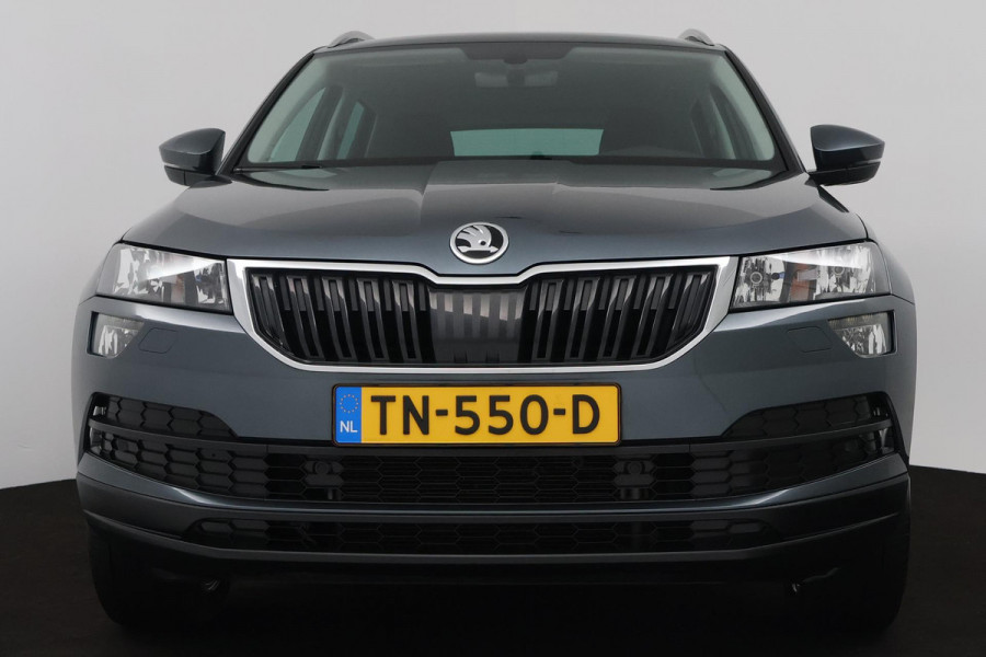Škoda Karoq 1.5 TSI ACT Ambition Business (TREKHAAK, STOELVERWARMING, CRUISE CONTROL, PARKEERSENSOREN, NL-AUTO)