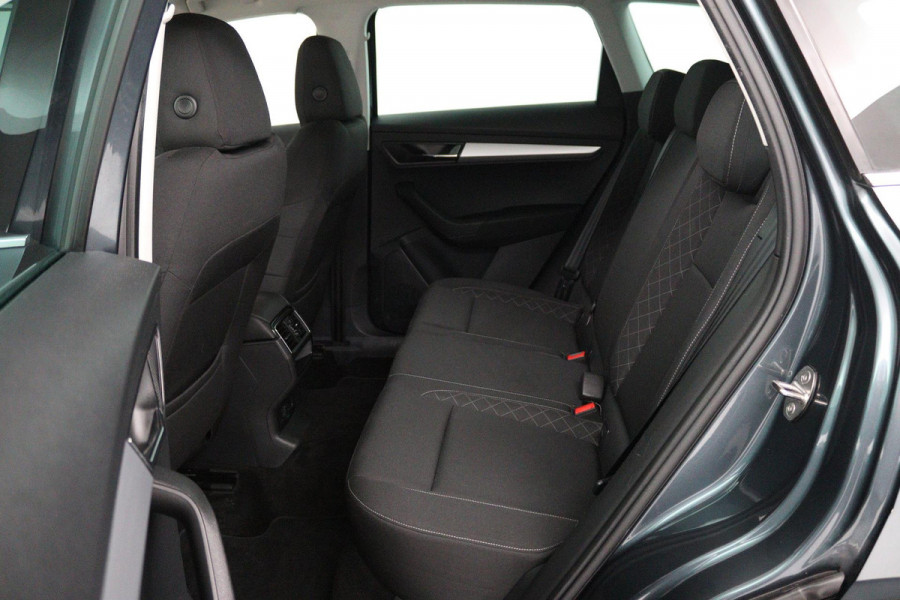 Škoda Karoq 1.5 TSI ACT Ambition Business (TREKHAAK, STOELVERWARMING, CRUISE CONTROL, PARKEERSENSOREN, NL-AUTO)