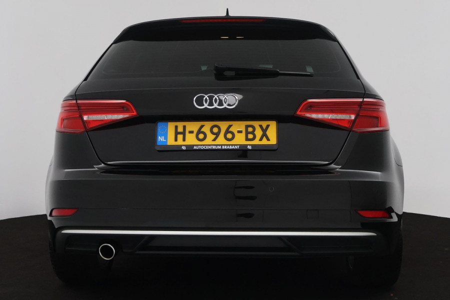 Audi A3 Sportback 30 TFSI Advance (PARKEERSENSOREN, DIGITAAL DASHBOARD, CRUISE CONTROL, NAVIGATIE)