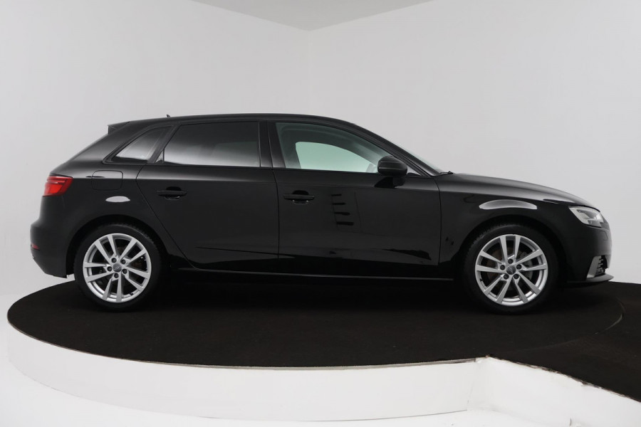 Audi A3 Sportback 30 TFSI Advance (PARKEERSENSOREN, DIGITAAL DASHBOARD, CRUISE CONTROL, NAVIGATIE)