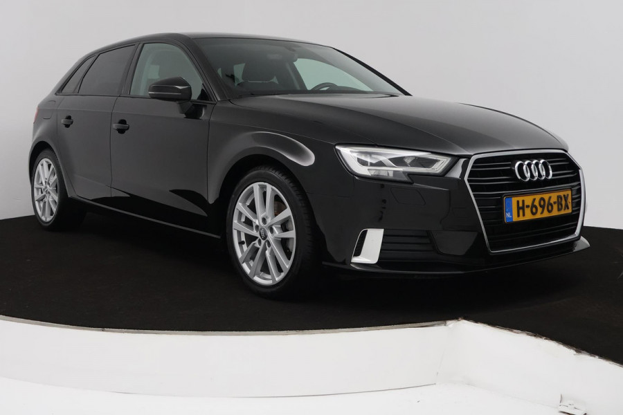 Audi A3 Sportback 30 TFSI Advance (PARKEERSENSOREN, DIGITAAL DASHBOARD, CRUISE CONTROL, NAVIGATIE)