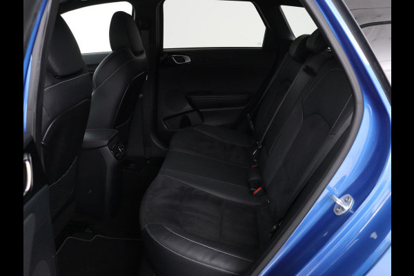Kia Ceed 1.4 T-GDi GT-Line | Panoramadak | Stoel & stuurverwarming | Camera | Leder/Alcantara | Carplay | Full LED | Navigatie | Keyless