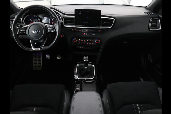 Kia Ceed 1.4 T-GDi GT-Line | Panoramadak | Stoel & stuurverwarming | Camera | Leder/Alcantara | Carplay | Full LED | Navigatie | Keyless