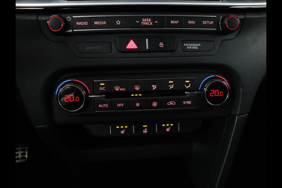 Kia Ceed 1.4 T-GDi GT-Line | Panoramadak | Stoel & stuurverwarming | Camera | Leder/Alcantara | Carplay | Full LED | Navigatie | Keyless