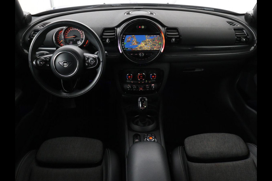 MINI Clubman 1.5 Cooper Chili | 1e eigenaar | Adaptive cruise | Carplay | Full LED | Navigatie | Harman/Kardon | Parkeerhulp | Climate control
