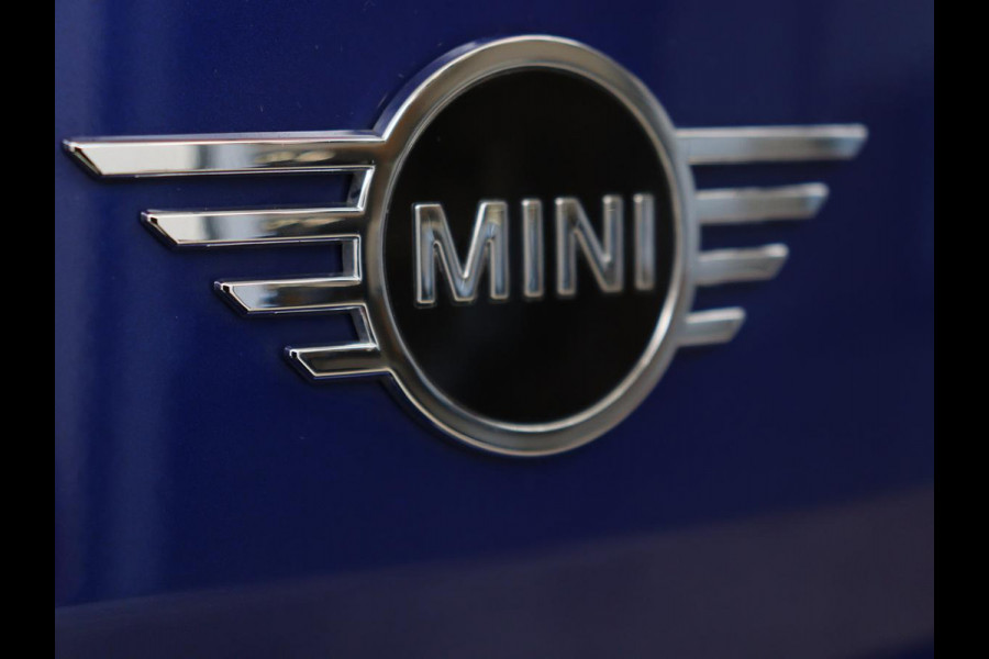 MINI Clubman 1.5 Cooper Chili | 1e eigenaar | Adaptive cruise | Carplay | Full LED | Navigatie | Harman/Kardon | Parkeerhulp | Climate control