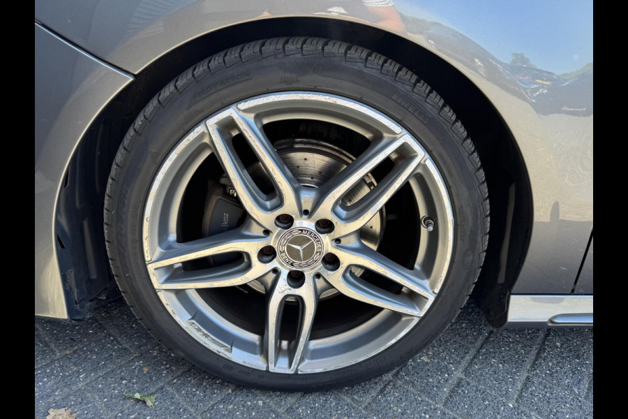 Mercedes-Benz B-Klasse 180 d AMG | Camera | Carplay | Navigatie | Stoelverwarming | Cruise Control |