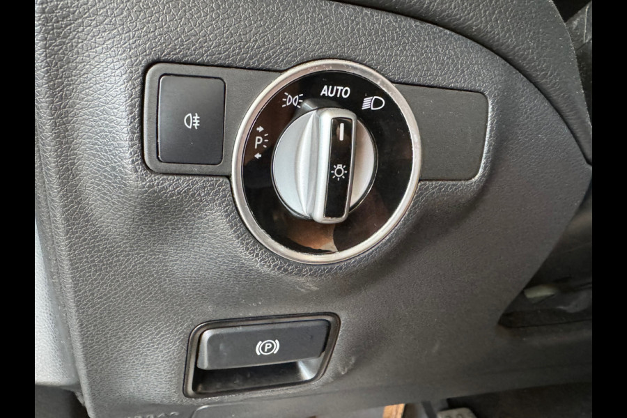 Mercedes-Benz CLA-Klasse AMG 200 Prestige AUT. PANORAMADAK AIRCO CAMERA CRUISE NAVIGATIE PDC STOELVERWARMING