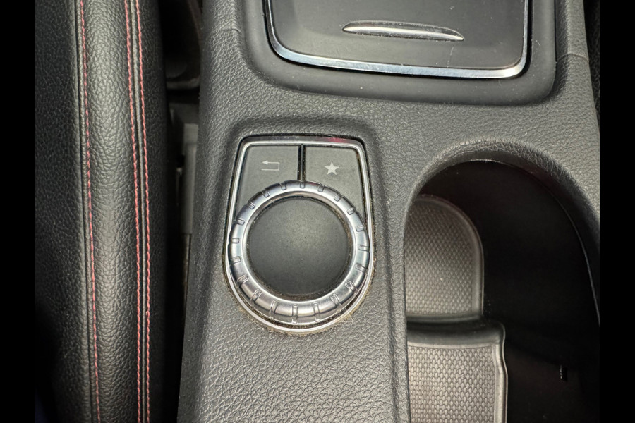 Mercedes-Benz CLA-Klasse AMG 200 Prestige AUT. PANORAMADAK AIRCO CAMERA CRUISE NAVIGATIE PDC STOELVERWARMING