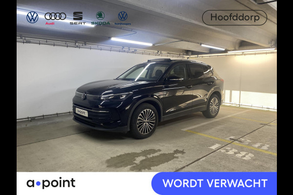 Volkswagen Tiguan 1.5 eTSI Life Edition 130 pk Automaat (DSG) | Verlengde garantie | Navigatie | Panoramadak | Elektr. trekhaak | Parkeersensoren (Park assist) | Achteruitrijcamera |