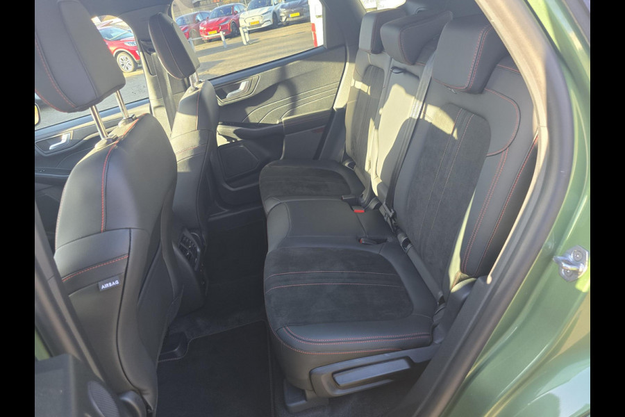 Ford Kuga 2.5 PHEV ST-Line X 243pk Voorraad | Wegklapbare Trekhaak | Winterpack | 2.100kg Trekgewicht | Bursting Green