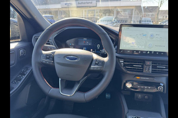 Ford Kuga 2.5 PHEV ST-Line X 243pk |  Panoramadak + Technology Pack + Winter Pack + Wegklapbare trekhaak + 19 inch lichtmetalen velgen | Agate black | 2.100 kg trekgewicht