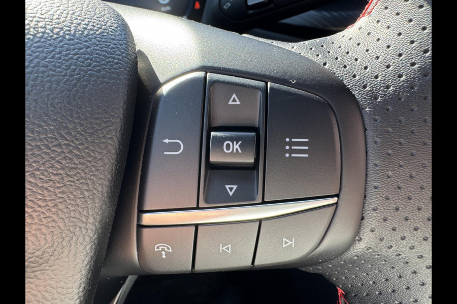 Ford Kuga 2.5 PHEV ST-Line X 243pk |  Panoramadak + Technology Pack + Winter Pack + Wegklapbare trekhaak + 19 inch lichtmetalen velgen | Agate black | 2.100 kg trekgewicht