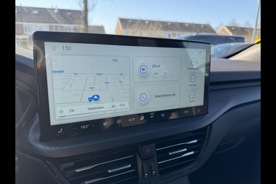 Ford Kuga 2.5 PHEV ST-Line X 243pk |  Panoramadak + Technology Pack + Winter Pack + Wegklapbare trekhaak + 19 inch lichtmetalen velgen | Agate black | 2.100 kg trekgewicht