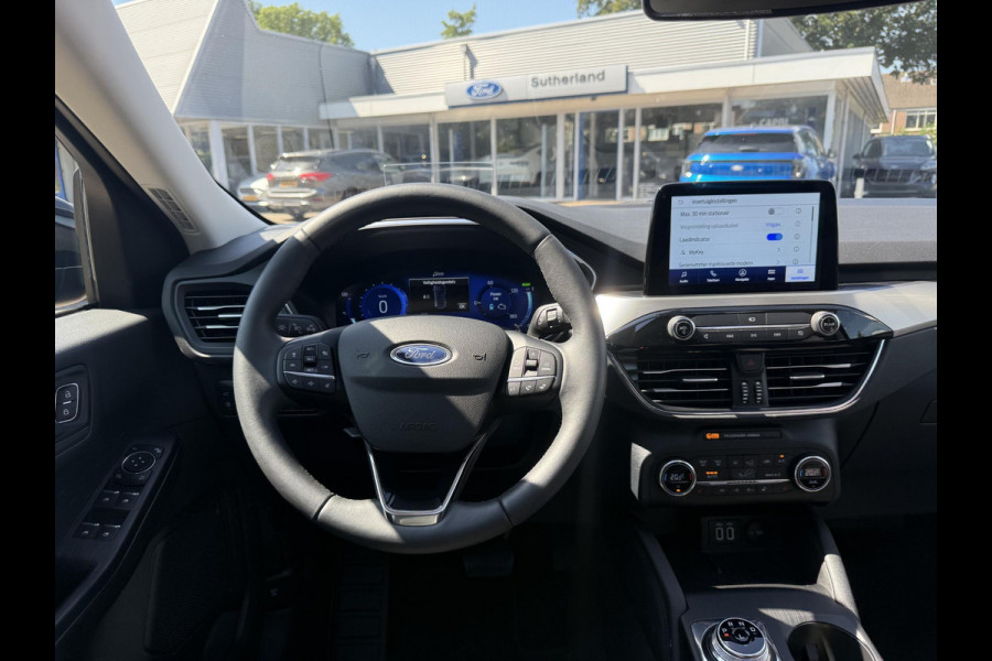 Ford Kuga 2.5 PHEV Titanium X 225pk | Panoramadak | Trekhaak | Winter Pack | Adaptive cruise control | Elektrische achterklep | Bang&Olfusen