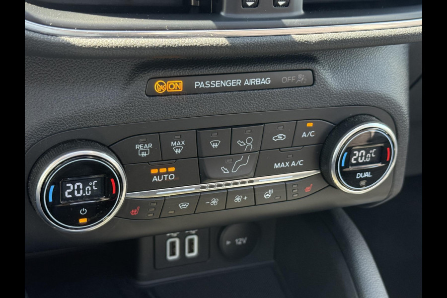 Ford Kuga 2.5 PHEV Titanium X 225pk | Panoramadak | Trekhaak | Winter Pack | Adaptive cruise control | Elektrische achterklep | Bang&Olfusen