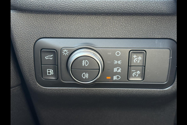 Ford Kuga 2.5 PHEV Titanium X 225pk | Panoramadak | Trekhaak | Winter Pack | Adaptive cruise control | Elektrische achterklep | Bang&Olfusen