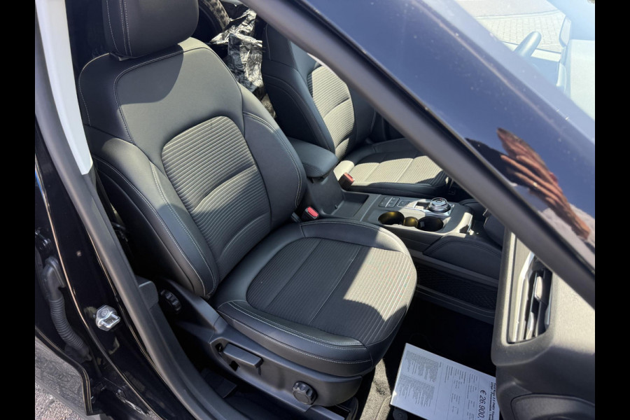Ford Kuga 2.5 PHEV Titanium X 225pk | Panoramadak | Trekhaak | Winter Pack | Adaptive cruise control | Elektrische achterklep | Bang&Olfusen