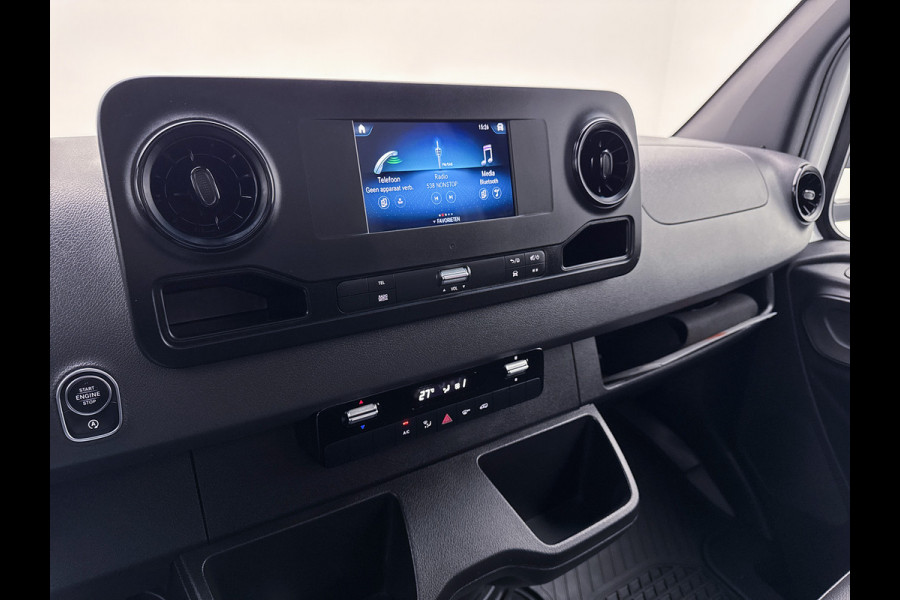 Mercedes-Benz Sprinter 517 1.9 CDI Bakwagen Meubelbak met Laadklep 24 Maanden Certified Garantie Achteruitrijcamera Apple Carplay/Android Auto Cruise C