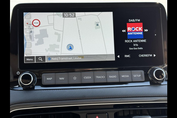 Hyundai Kona 1.6 GDI HEV Fashion Adaptive cruise control Climate control Stoel-en stuurverwarming Dodehoekdetectie Apple / Android