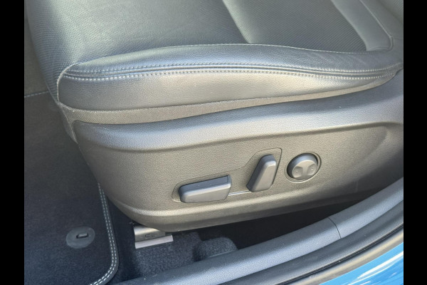 Hyundai Kona 1.6 GDI HEV Fashion Adaptive cruise control Climate control Stoel-en stuurverwarming Dodehoekdetectie Apple / Android
