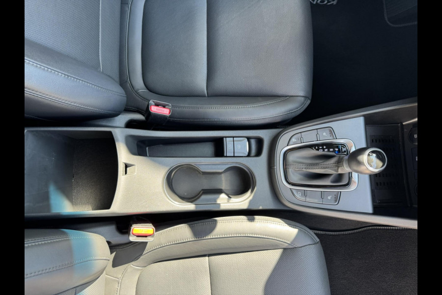 Hyundai Kona 1.6 GDI HEV Fashion Adaptive cruise control Climate control Stoel-en stuurverwarming Dodehoekdetectie Apple / Android
