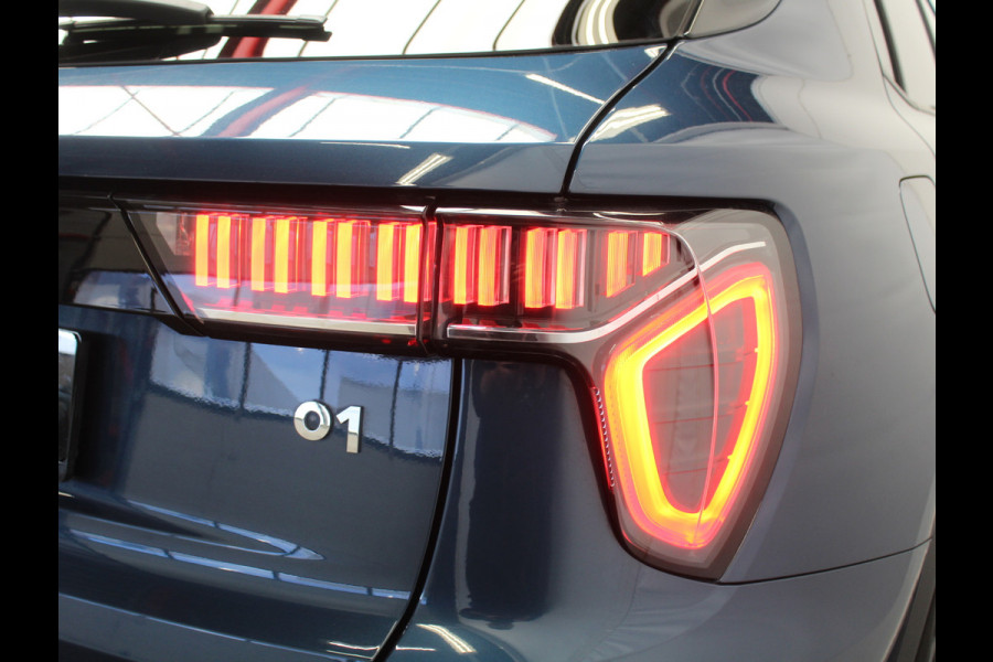 Lynk & Co 01 1.5 12 X OP VOORRAAD V.A. 40.000 KM | CARPLAY | 360CAMERA | DAB | PANODAK | LED | STOELVERW | ADAPCRUISE | WIFI