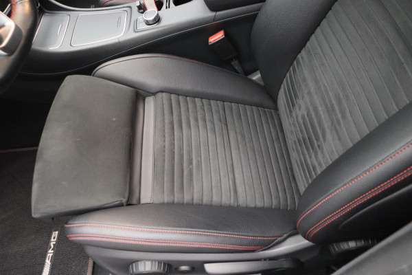 Mercedes-Benz CLA-Klasse Shooting Brake 180 Business Solution AMG Alcantara Camera Origineel NL