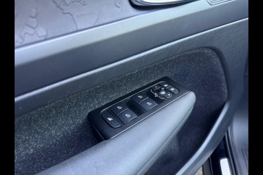 Volvo XC40 1.5 T4 Recharge R-Design Expression nl-auto | camera | panodak
