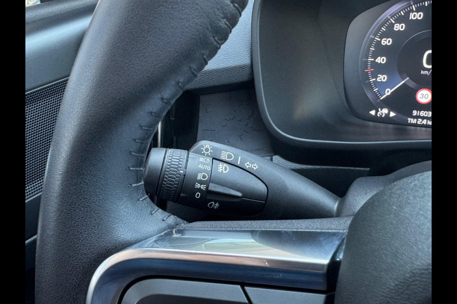 Volvo XC40 1.5 T4 Recharge R-Design Expression nl-auto | camera | panodak