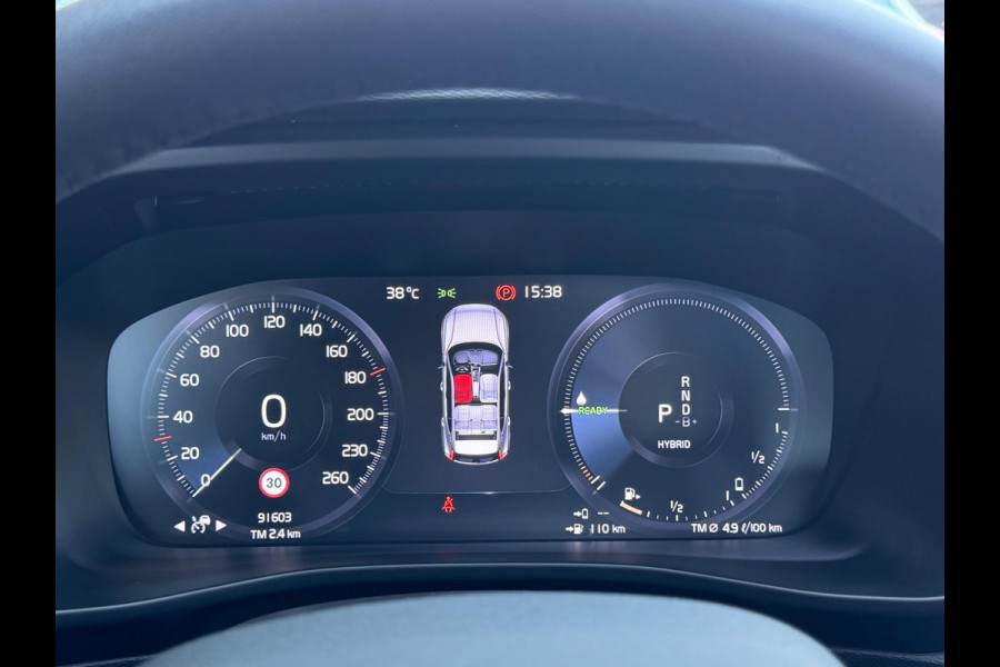 Volvo XC40 1.5 T4 Recharge R-Design Expression nl-auto | camera | panodak